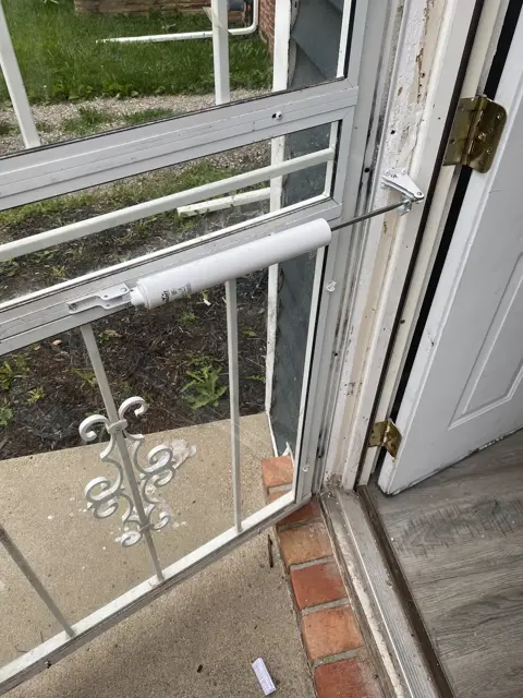 Storm door repair
